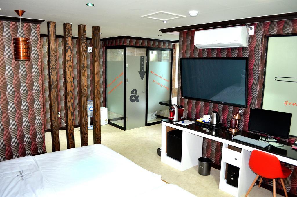 The Zenith Hotel Busan Exterior photo
