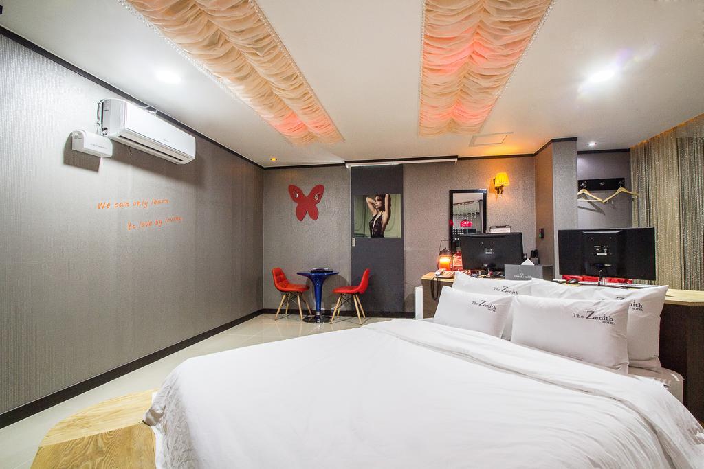 The Zenith Hotel Busan Room photo