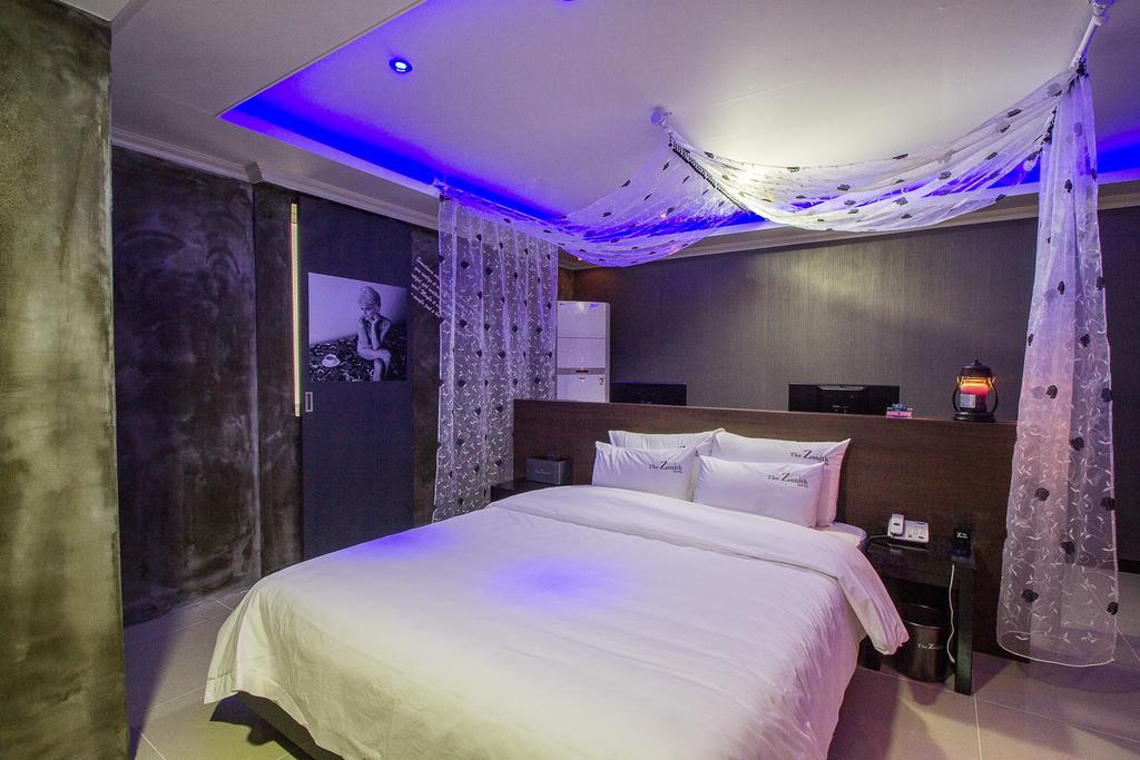 The Zenith Hotel Busan Room photo