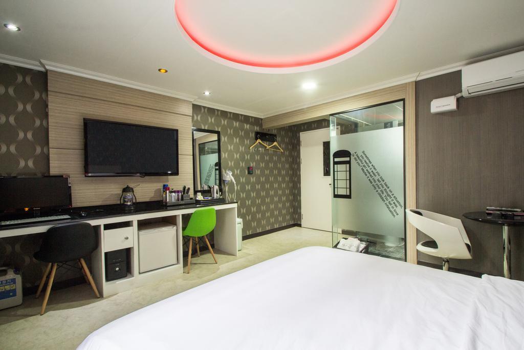 The Zenith Hotel Busan Room photo