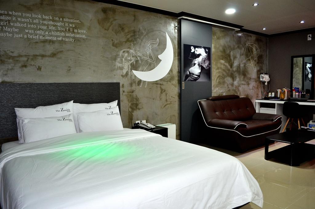 The Zenith Hotel Busan Room photo
